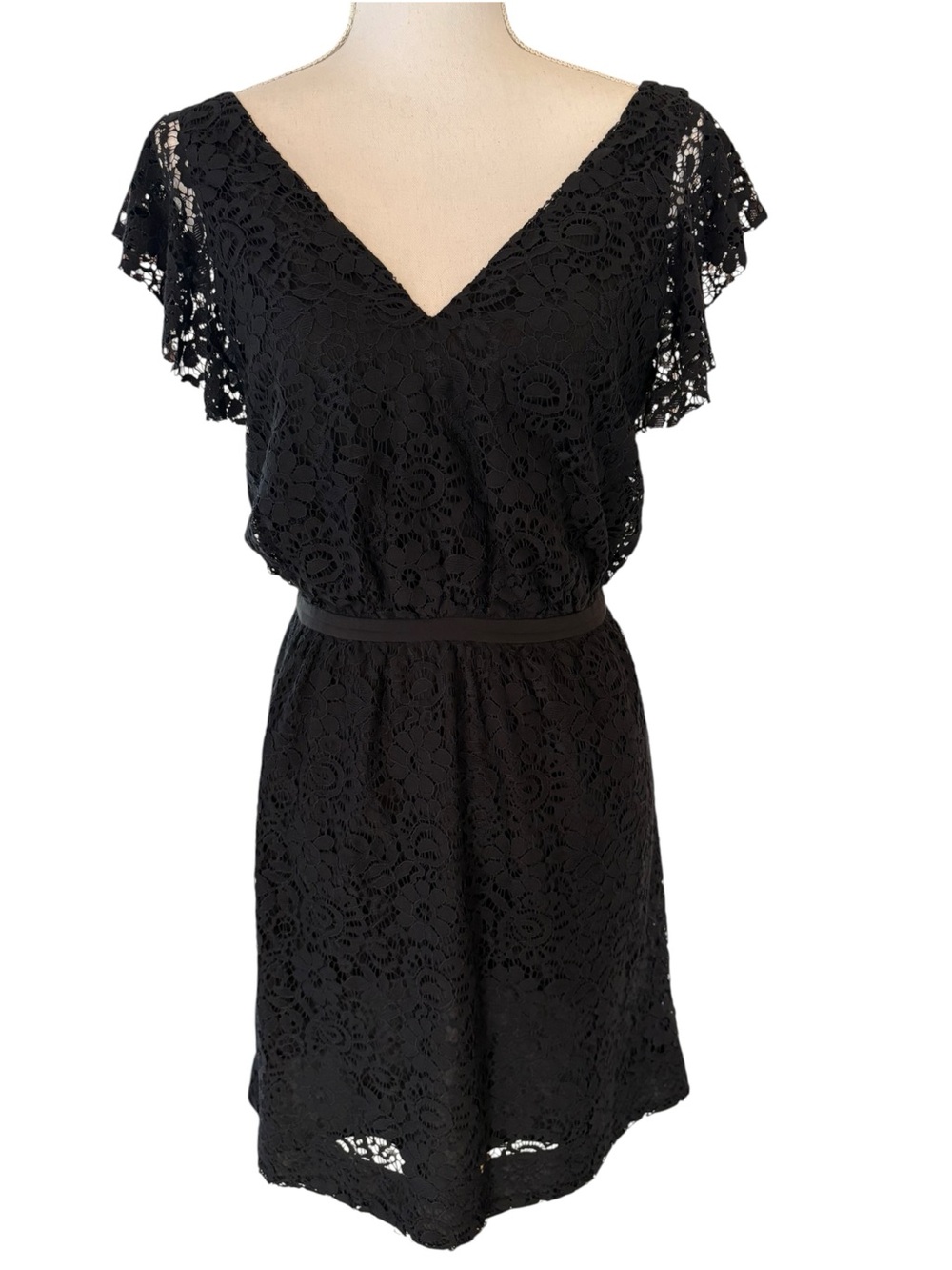 Madewell Flutter Sleeve Black Lace Midi Dress.  Size 0